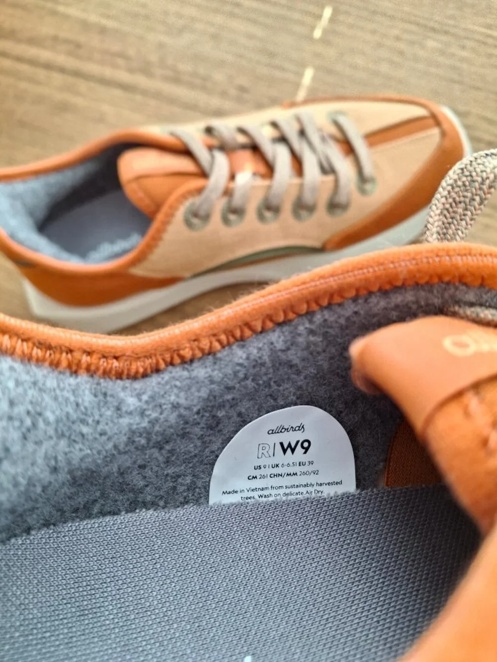 (New)‎ allbirds – Riser Sneakers (Honey Rust/Natural White) – Women's 9